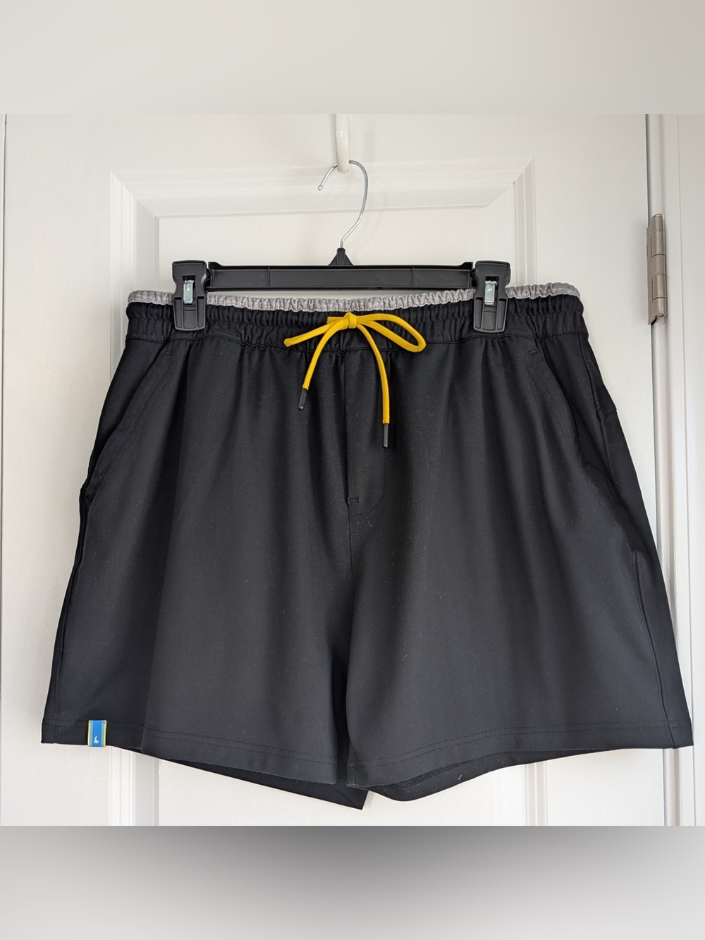Chubbies Men’s 5.5” Athletic Shorts Black Size XL
